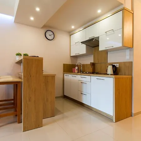 アパート Pod Reglami *