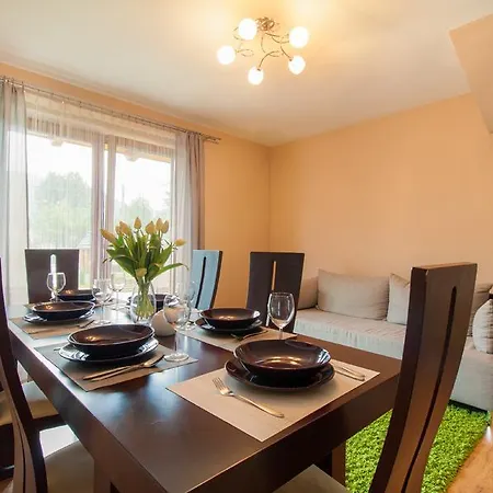 아파트 Pod Reglami *