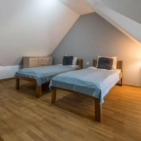 Pod Reglami Apartment