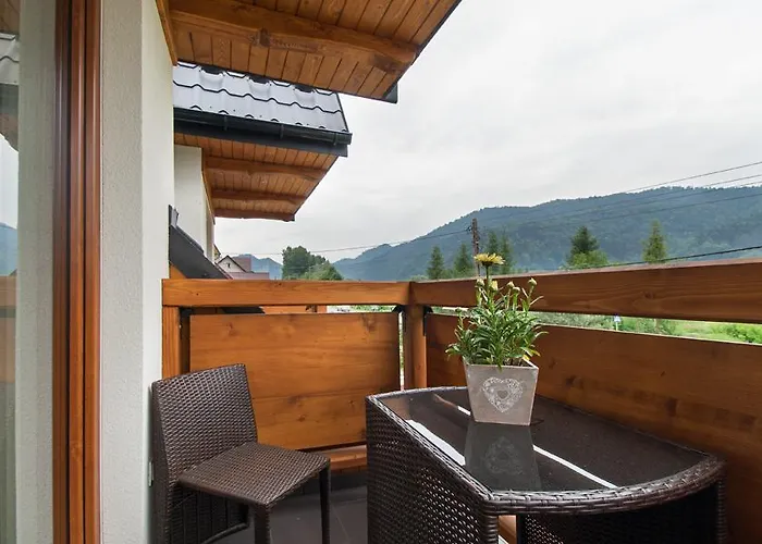 Daire Pod Reglami Krościenko