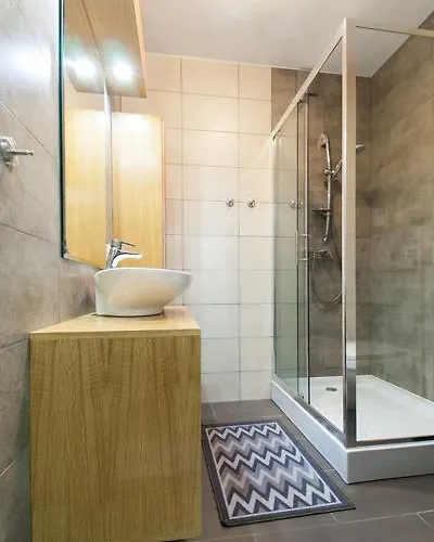 Apartament Pod Reglami *